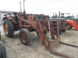 Belarus 800 tractor with loader