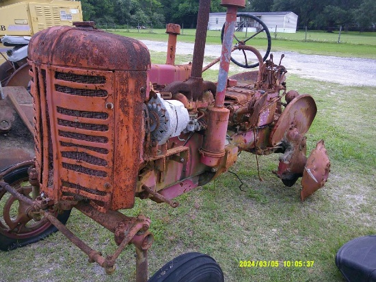 Salvage Farmall tractor
