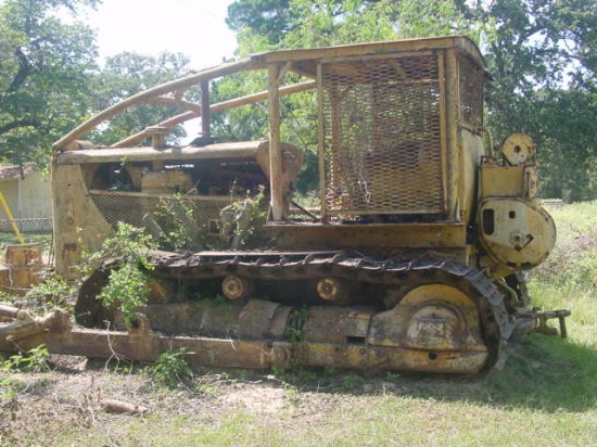 Caterpillar D8 Dozer . Caldwell, TX