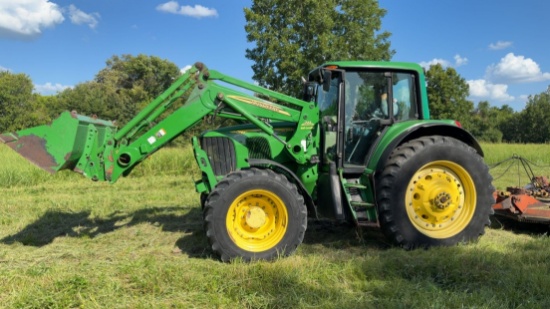 John Deere 7520 Tractor Paris TX