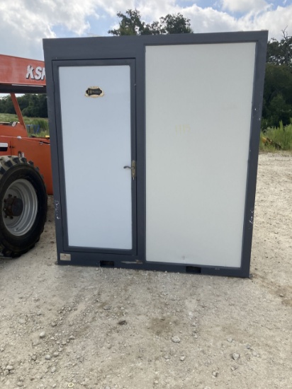 NEW Portable Bathroom Franklin TX