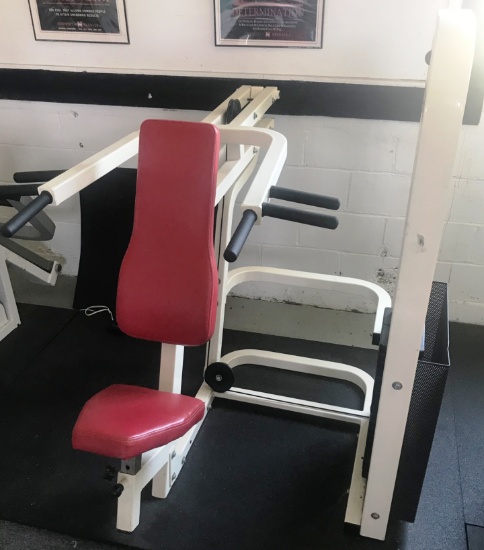 Shoulder press/ Exercise Machine/ Arm Machine