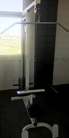 Lat pull exercise machine/ Arm machine