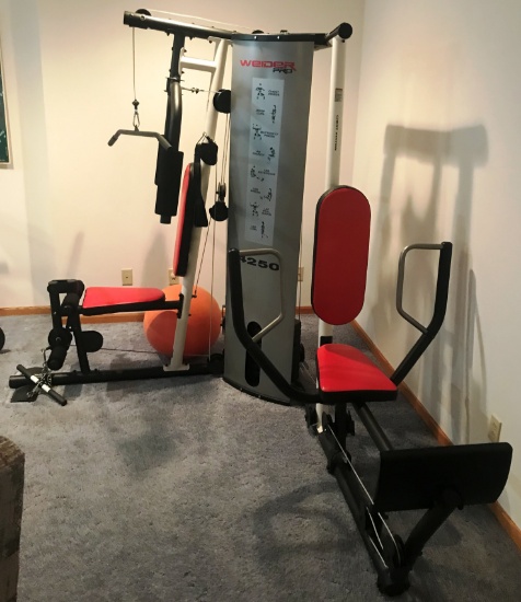 dual exercise station/workout equipment/exercise machine