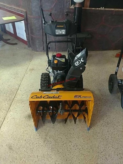 Cub Cadet 524WE 2 stage power Snowblower