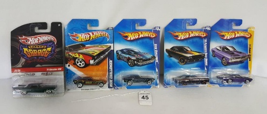 (5) Dodge Hot Wheels 1:64 (NIB )