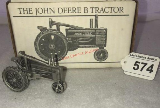 John Deere "B" Tractor on Rubber "Pewter"