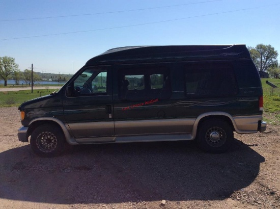 1999 Ford Econoline E250