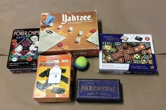 Flat Of Antique Games