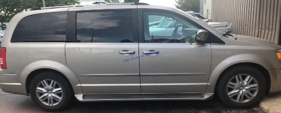 2008 Chrysler Town & Country