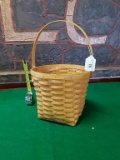 Longaberger 11inch Basket with Handle