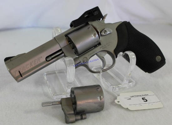 Taurus M992 .22lr/mag Revolver NIB