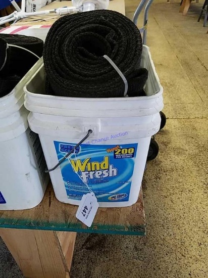 Bucket of 2inch Straps