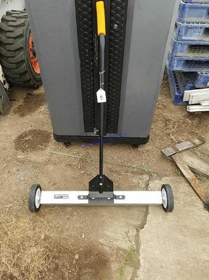 30 inch Magnetic Sweeper.