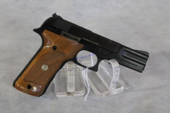 Smith & Wesson 422 .22 Pistol Used