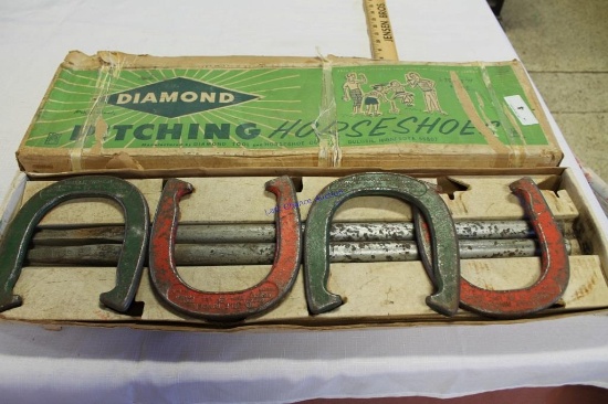 Vintage Diamond Horse Shoe Pitching Game