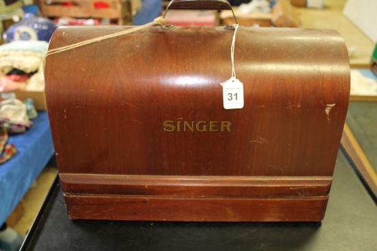 Vintage Singer Table Top Sewing Machine