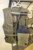 Bob &  Allen Mesh Shooting Vest XL w/Case Bag