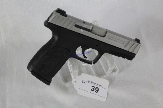 Smith & Wesson SD9VE 9mm Pistol Used