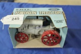 Ertyl 1/16 scale Fordson Tractor in Box