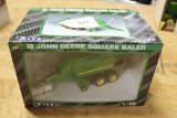 Ertyl 1/32 John Deere Square Hay Baler in Box