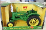 1/16 Ertyl John Deere Model BW Tractor MIB