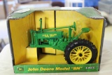 1/16 Ertyl John Deere Model BN Tractor NIB