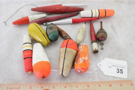 Lot of Vintage Fishing Floats