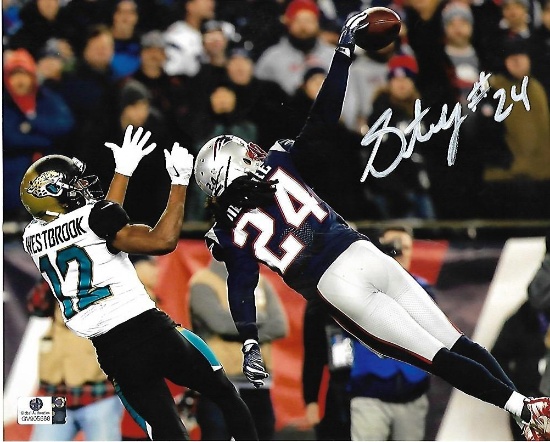 Stephon Gilmore New England Patriots Autographed 8x10 vs Jaguars Photo w/GA coa