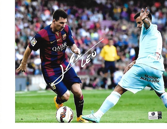 Lionel Messi F.C. Barcelona Autographed 8x10 Juke Photo w/GA coa - RB2