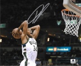 Giannis Antetokounmpo Milwaukee Bucks Autographed 8x10 2 Handed Dunk Photo w/GA coa