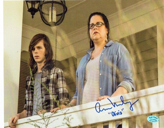 Ann Mahoney The Walking Dead OLIVIA Autographed 8x10 Photo Full Time coa