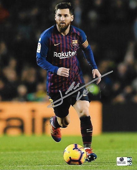 Lionel Messi FC Barcelona Autographed 8x10 Photo GA coa