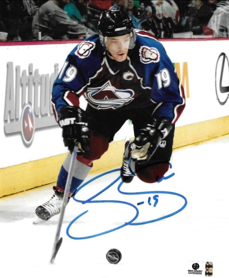 Joe Sakic Colorado Avalanche Autographed 8x10 Photo GA coa  *1