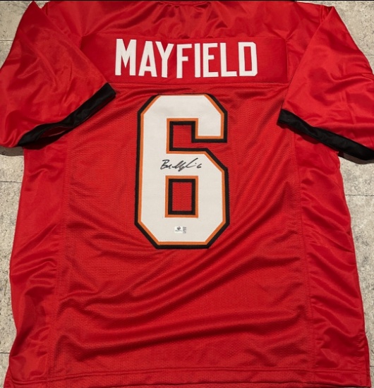 Sports & Entertainment Memorabilia Auction