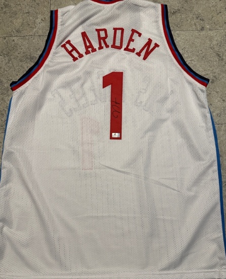 Sports & Entertainment Memorabilia Auction