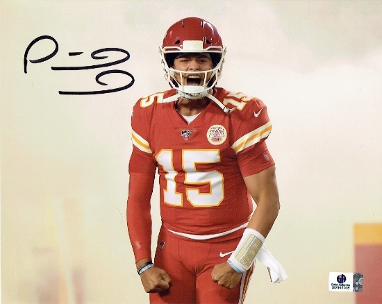 Patrick Mahomes Kansas City Chiefs Autographed 8x10 Photo coa