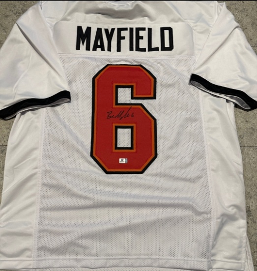 Sports & Entertainment Memorabilia Auction