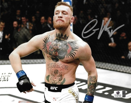 Conor McGregor UFC Autographed 8x10 Photo coa