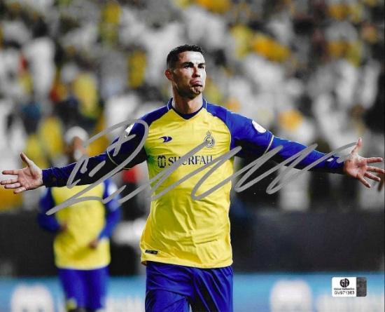 Cristiano Ronaldo Al Nassr FC Autographed 8x10 Photo coa