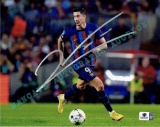 Robert Lewandowski FC Barcelona Autographed 8x10 Photo coa