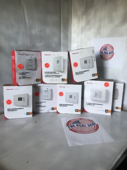 Lot of (13) Non-Programmable Thermostats