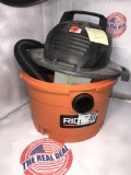 Ridgid 4 gallon Wet Dry Vacuum
