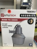 Utilitech Dusk to Dawn Area Light