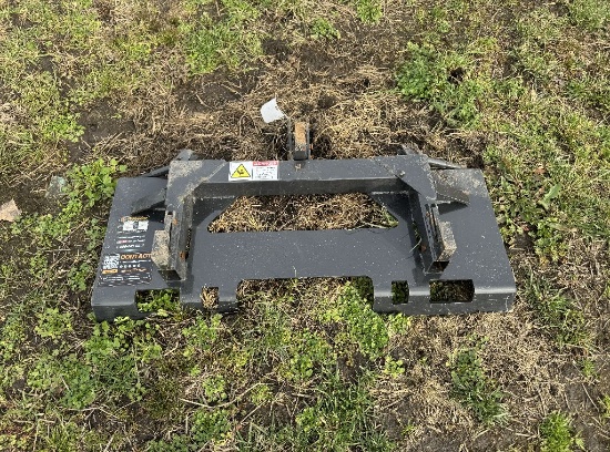 Skid steer quick attach