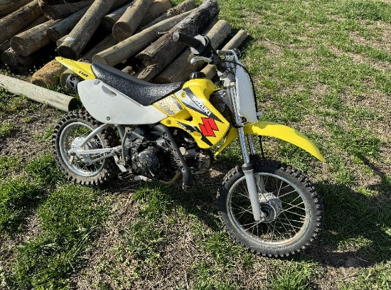 Suzuki 110 Dirtbike