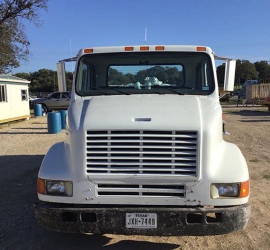 1995 International Flatbed