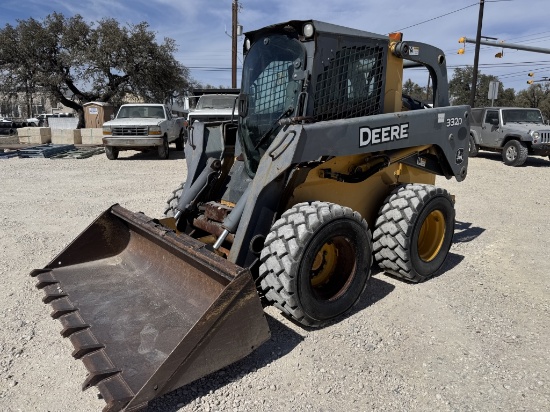 2012 John Deere 332D skid steer