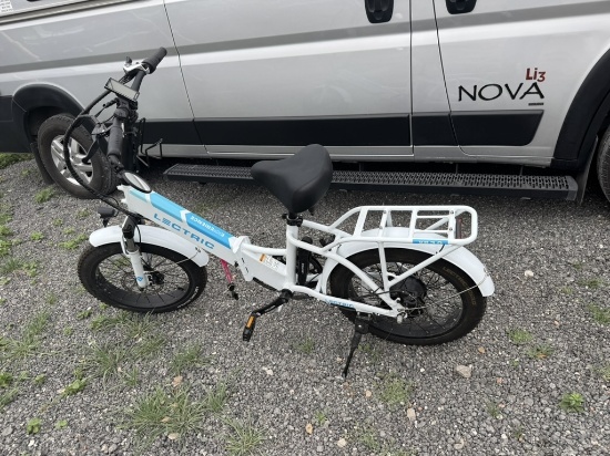 XP Lectric Bike 3.0. ONLY 16 miles!