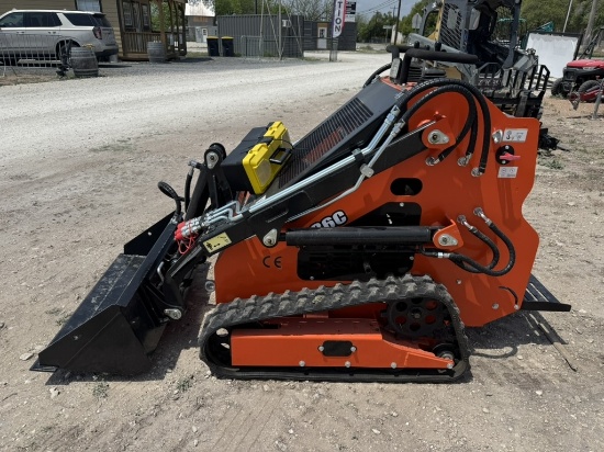 EG36C mini skid steer, gas engine, (new)